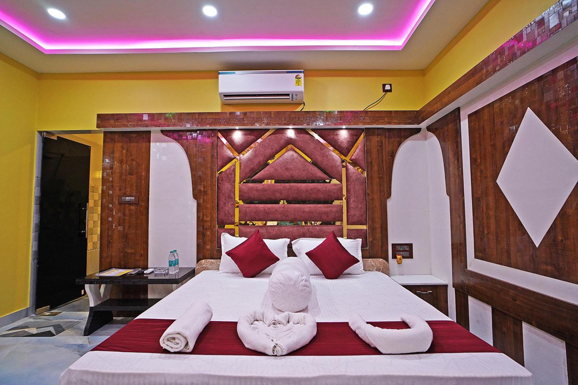 India Beach Resort !! Front Sea View !! Mandarmani Exterior photo